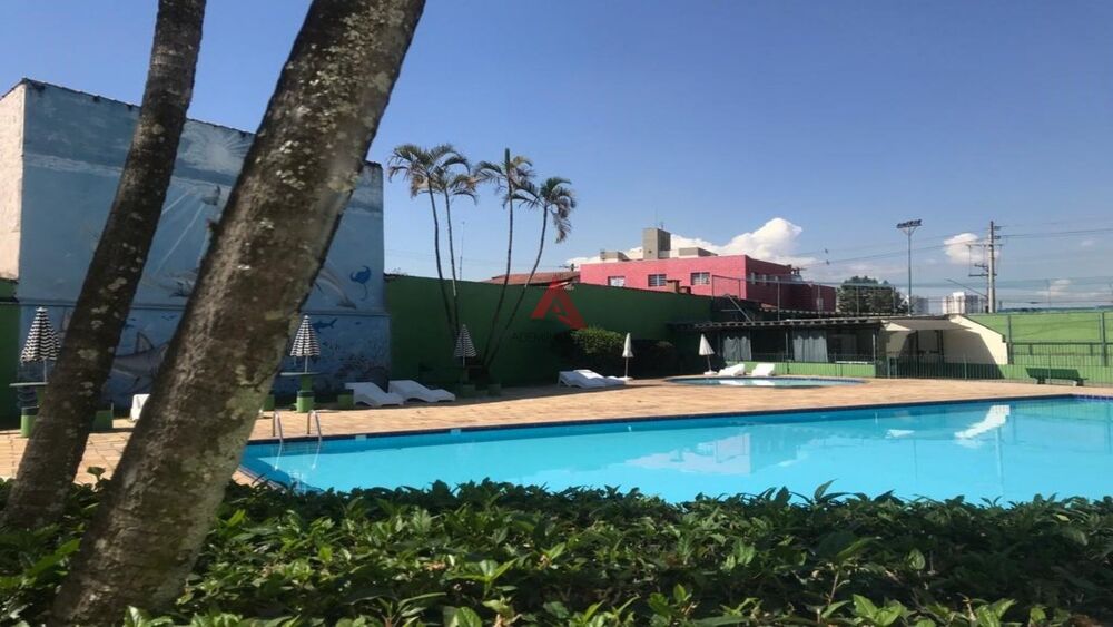 Apartamento para alugar com 2 quartos, 55m² - Foto 5