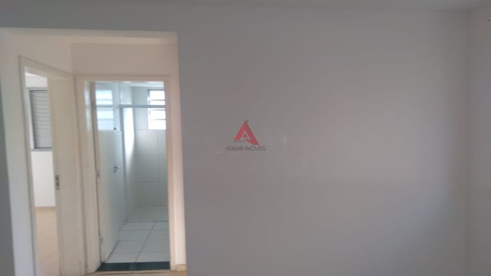 Apartamento para alugar com 2 quartos, 45m² - Foto 15
