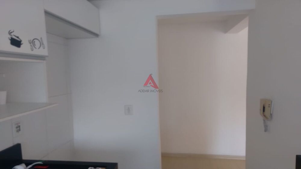Apartamento para alugar com 2 quartos, 45m² - Foto 9