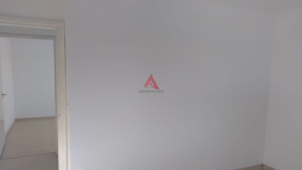 Apartamento para alugar com 2 quartos, 45m² - Foto 2