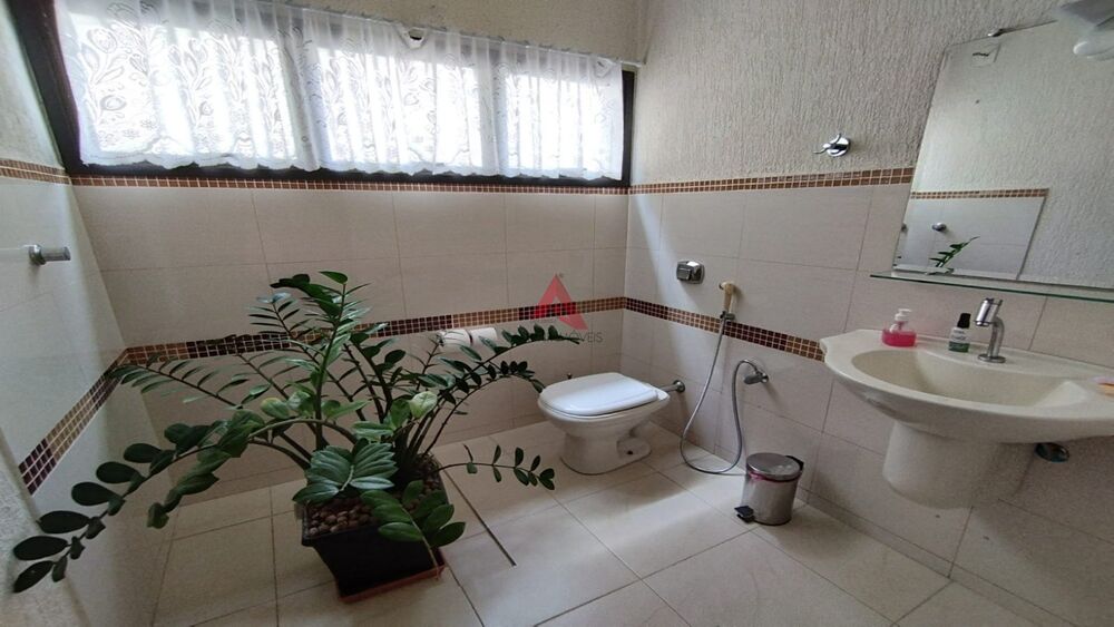 Casa à venda com 4 quartos, 319m² - Foto 10