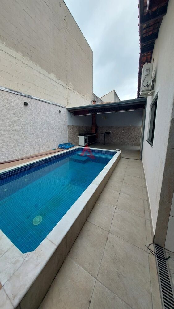 Casa, 4 quartos, 146 m² - Foto 2