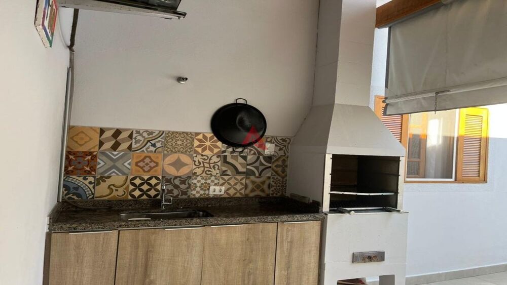 Casa à venda com 3 quartos, 83m² - Foto 12