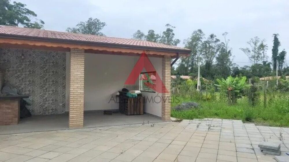 Chácara à venda com 3 quartos, 200m² - Foto 4
