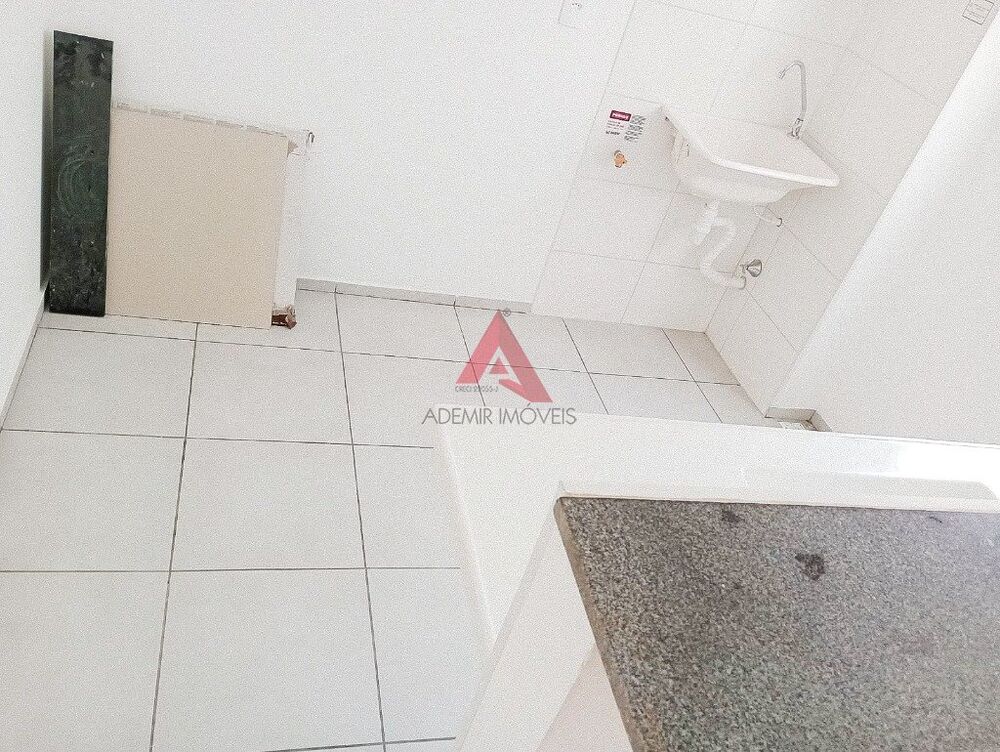 Apartamento para alugar com 2 quartos, 50m² - Foto 6