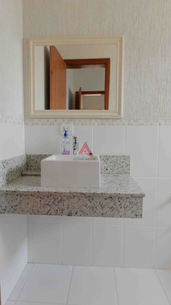 Casa de Condomínio à venda com 3 quartos, 400m² - Foto 4