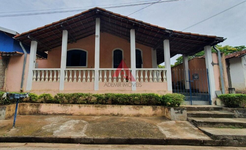 Casa, 3 quartos, 282 m² - Foto 1