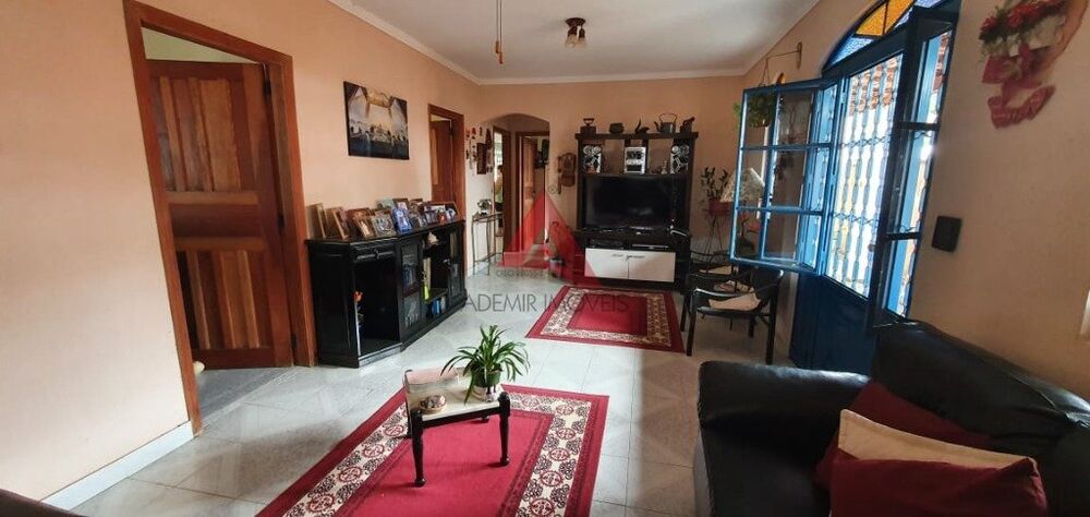 Casa, 3 quartos, 282 m² - Foto 2