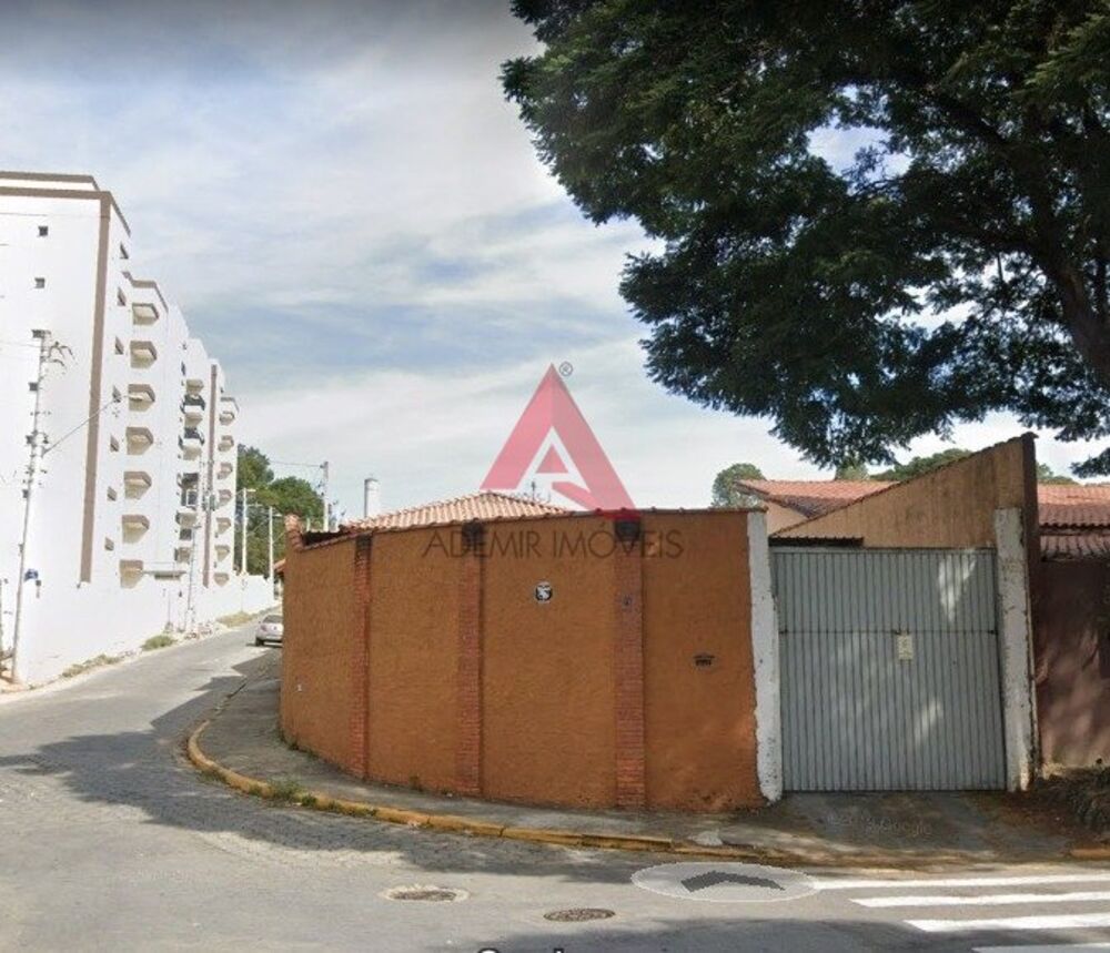 Casa à venda com 3 quartos, 260m² - Foto 2