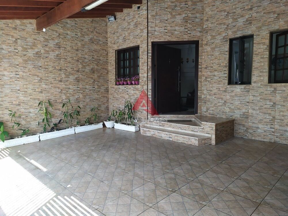 Casa, 3 quartos, 223 m² - Foto 4