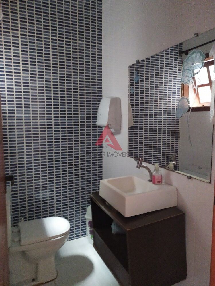 Casa, 3 quartos, 223 m² - Foto 8