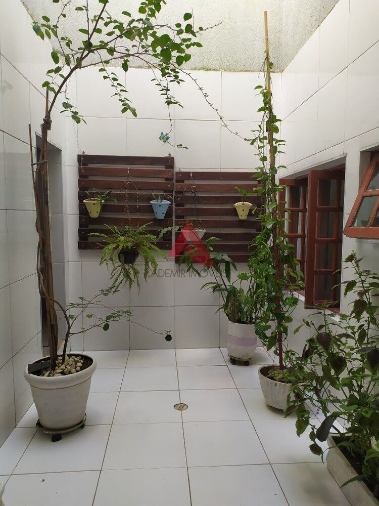 Casa, 3 quartos, 223 m² - Foto 10