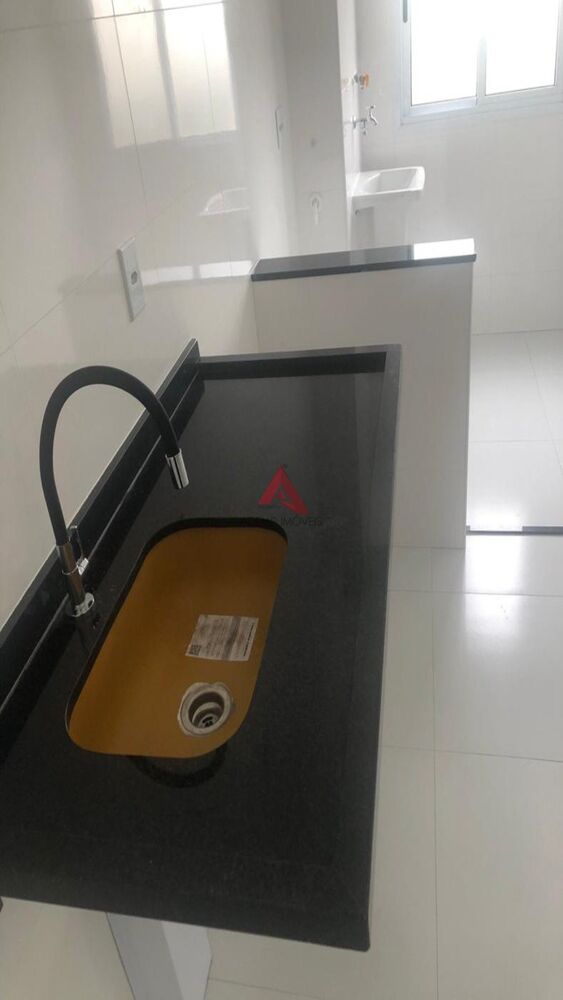 Apartamento para alugar com 3 quartos, 72m² - Foto 3