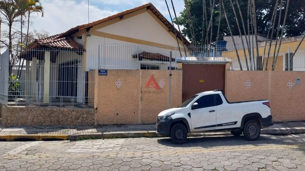 Casa, 3 quartos, 150 m² - Foto 1