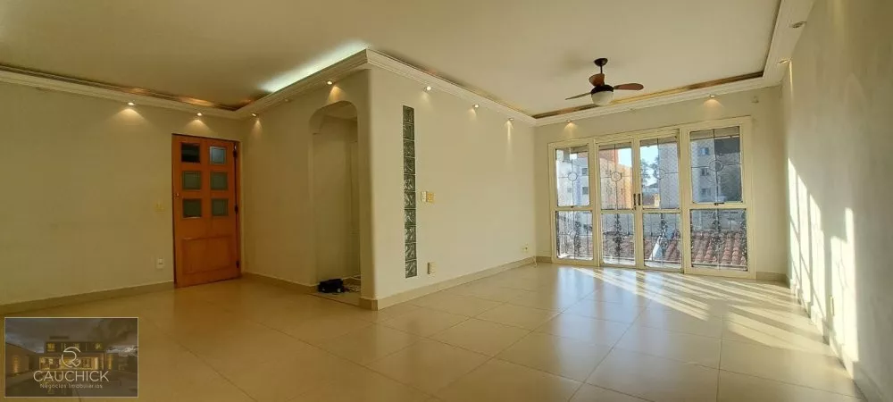 Apartamento à venda com 3 quartos, 116m² - Foto 4