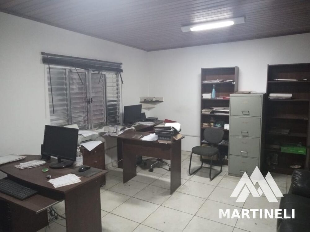 Depósito-Galpão-Armazém à venda com 1 quarto, 350m² - Foto 4