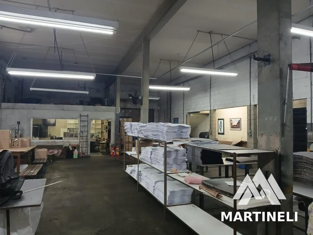 Prédio Inteiro, 800 m² - Foto 1