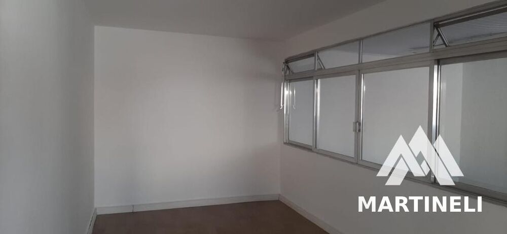 Casa à venda com 3 quartos, 330m² - Foto 6