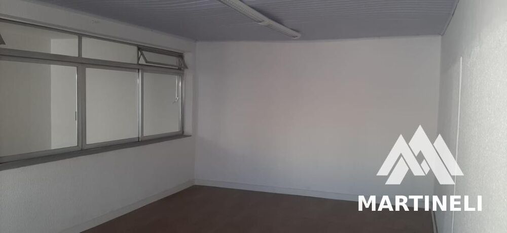 Casa à venda com 3 quartos, 330m² - Foto 18