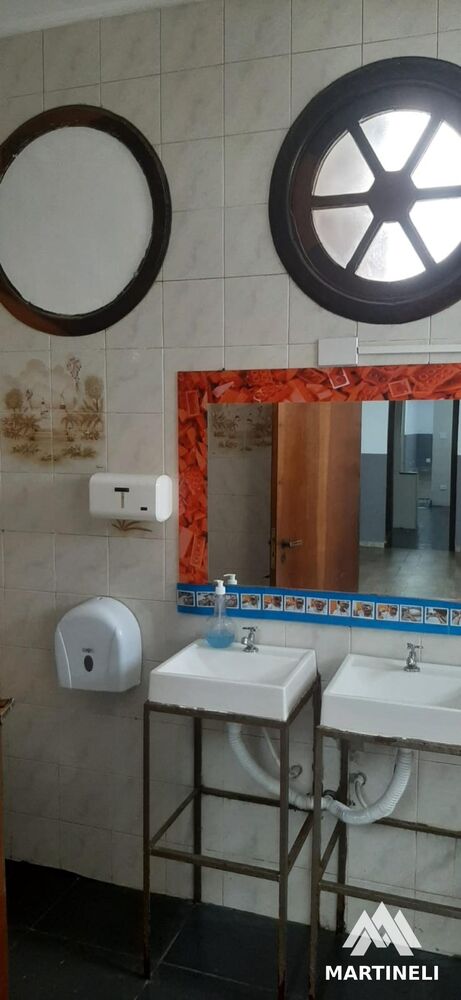 Casa à venda com 3 quartos, 330m² - Foto 12