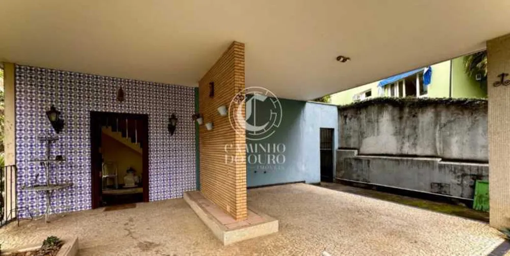 Casa, 4 quartos, 328 m² - Foto 4