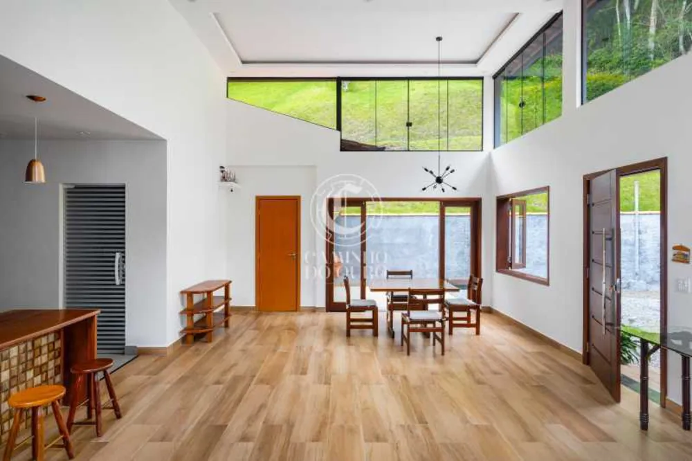 Casa, 3 quartos, 260 m² - Foto 5