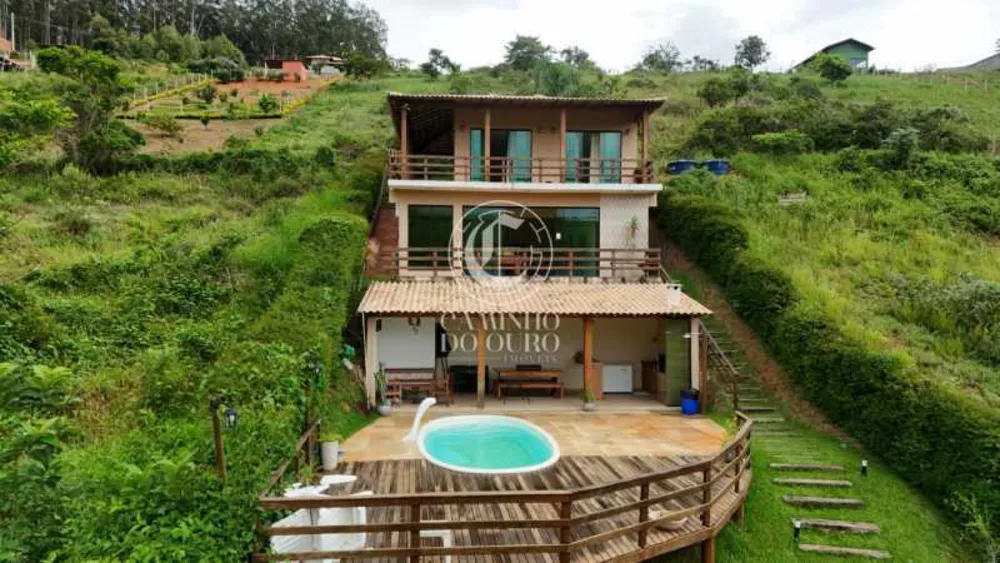 Casa, 2 quartos, 200 m² - Foto 1