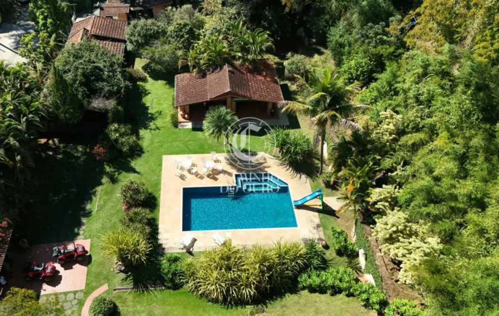 Casa, 6 quartos, 520 m² - Foto 1