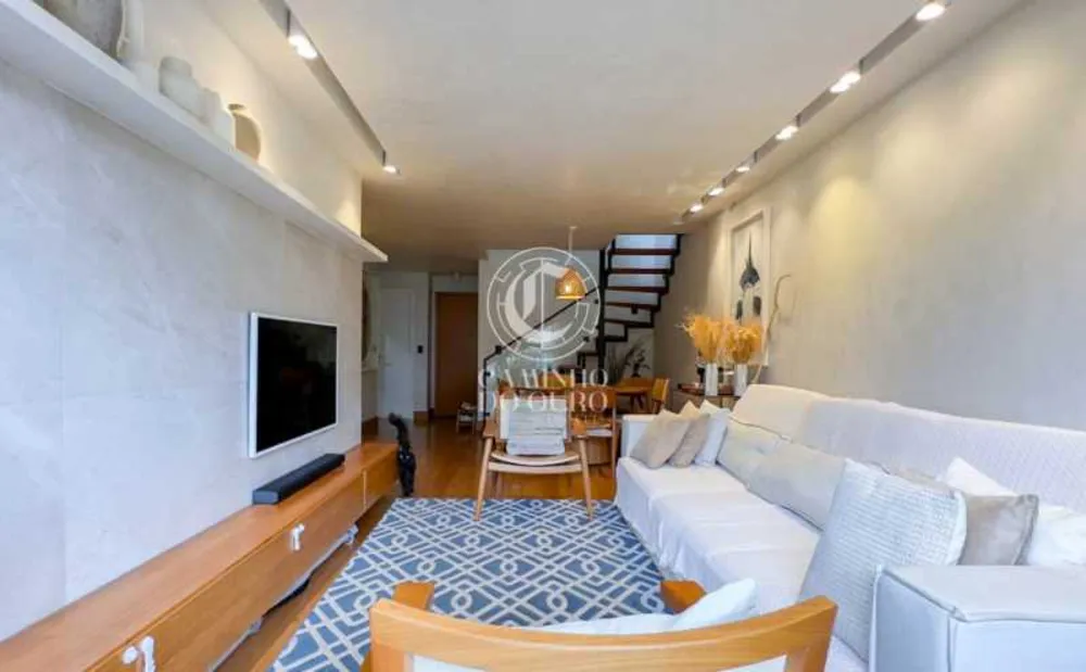 Cobertura, 3 quartos, 224 m² - Foto 4