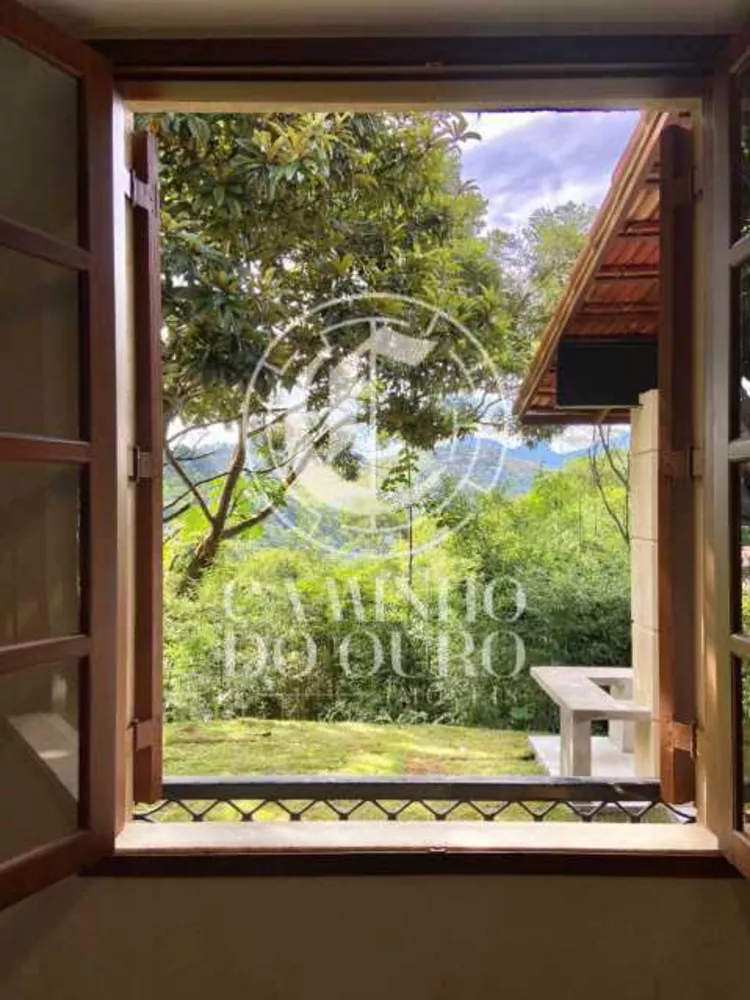 Casa, 3 quartos, 171 m² - Foto 1