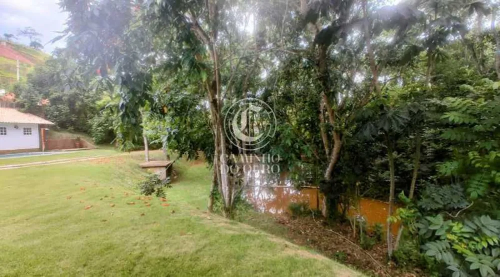 Casa, 4 quartos, 240 m² - Foto 29