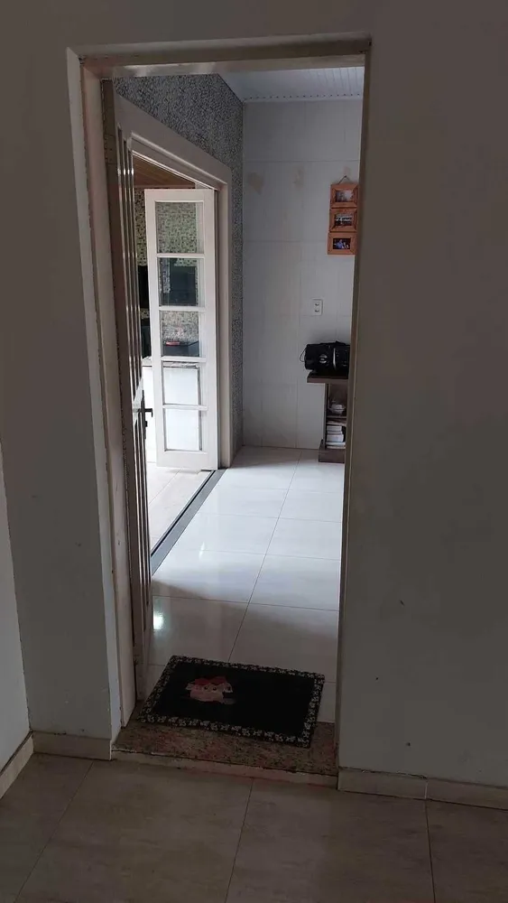 Casa, 3 quartos, 196 m² - Foto 4