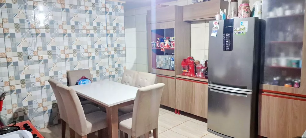 Casa, 4 quartos, 170 m² - Foto 2