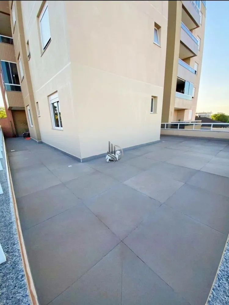 Apartamento, 3 quartos, 100 m² - Foto 2