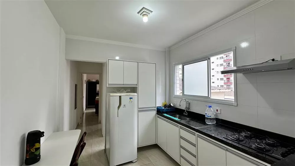 Apartamento à venda com 1 quarto, 45m² - Foto 4