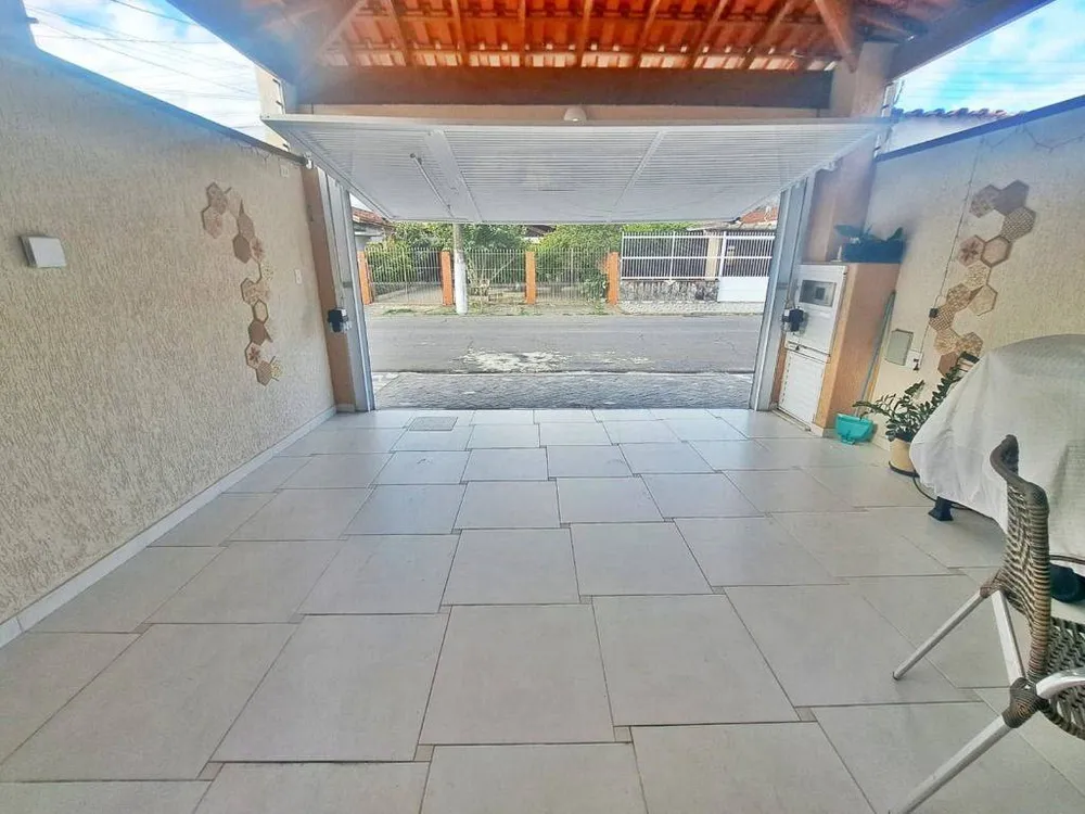 Casa, 2 quartos, 97 m² - Foto 1