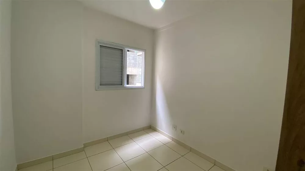 Apartamento à venda com 2 quartos, 78m² - Foto 4