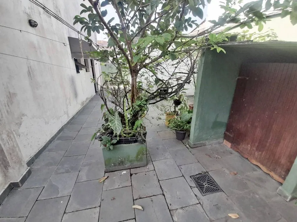 Casa, 3 quartos, 250 m² - Foto 1