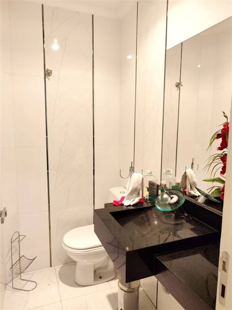 Casa à venda com 3 quartos, 249m² - Foto 4