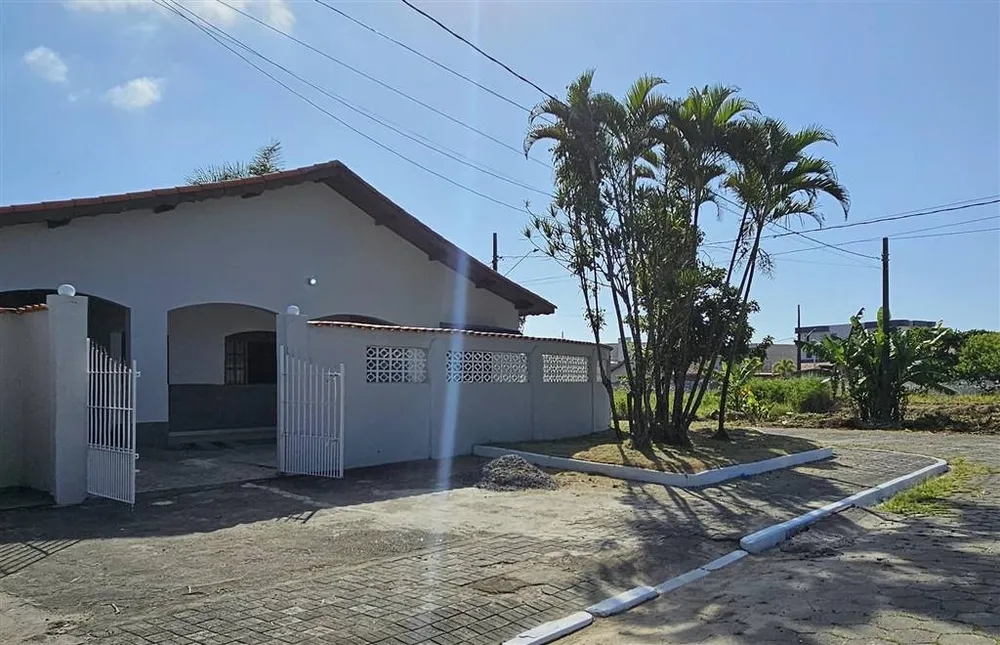 Casa, 3 quartos, 132 m² - Foto 1