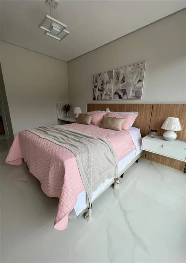 Casa, 6 quartos, 350 m² - Foto 4