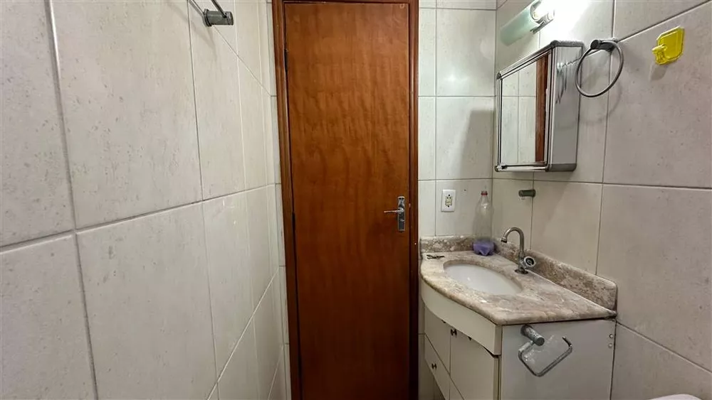 Apartamento à venda com 2 quartos, 76m² - Foto 17