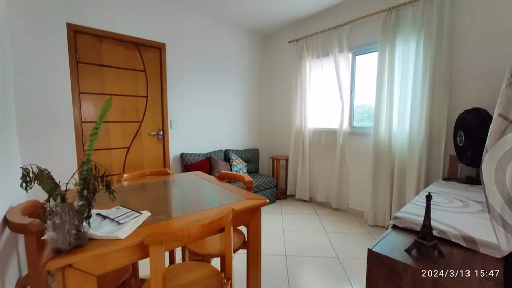 Apartamento à venda com 1 quarto, 40m² - Foto 4