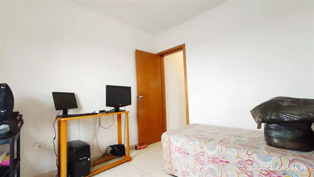 Apartamento à venda com 1 quarto, 40m² - Foto 5