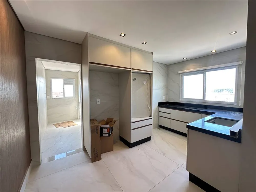 Cobertura, 4 quartos, 219 m² - Foto 2