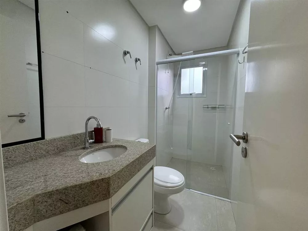 Apartamento à venda com 2 quartos, 76m² - Foto 15