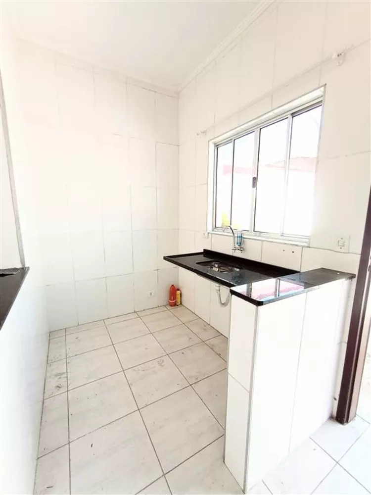 Casa à venda com 2 quartos, 52m² - Foto 15