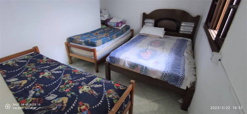 Casa de Condomínio à venda com 1 quarto, 50m² - Foto 2