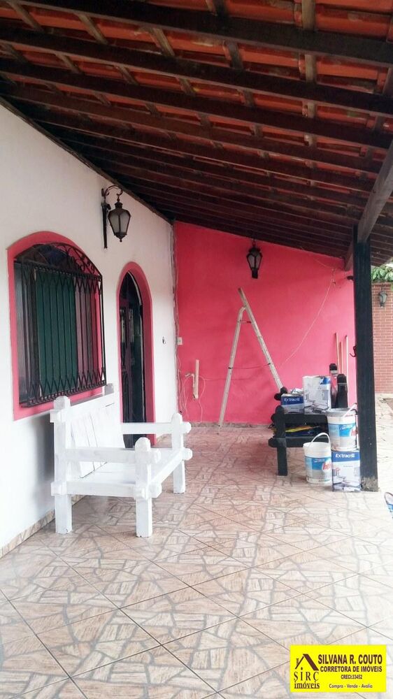 Chácara à venda com 2 quartos, 800m² - Foto 1
