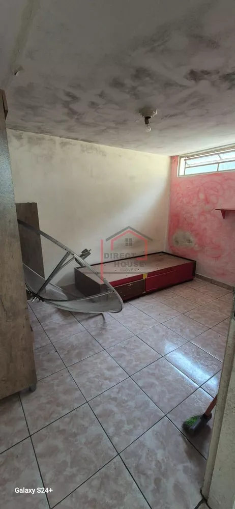 Casa, 4 quartos, 155 m² - Foto 1